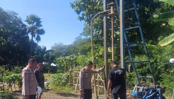 Kapolda NTT Bantu Sumur Bor di Kelurahan Tubuhue Kefamenanu