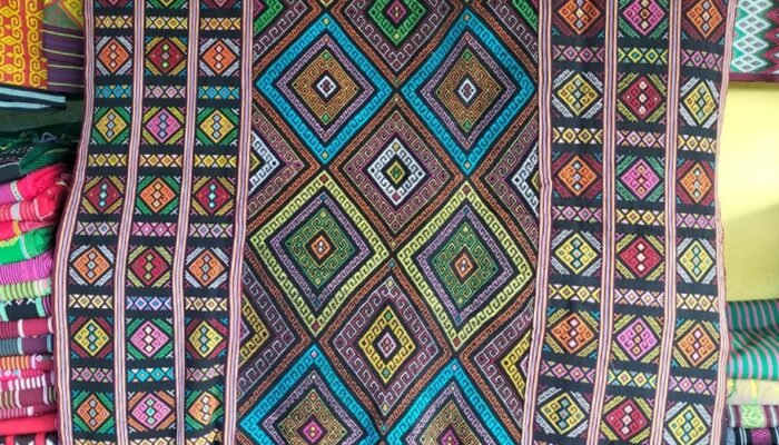 Tenun Buna Insana dalam Proses Perlindungan Hukum Produk Khas Daerah