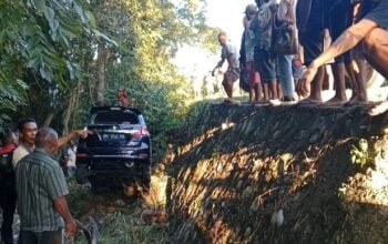 Suzuki R3 Terjun ke Jurang Kali Koko Bansone Kefamenanu-TTU