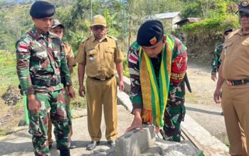 Peletakan Batu Pertama Pembangunan Ulang Jembatan Gantung Naga Karimata