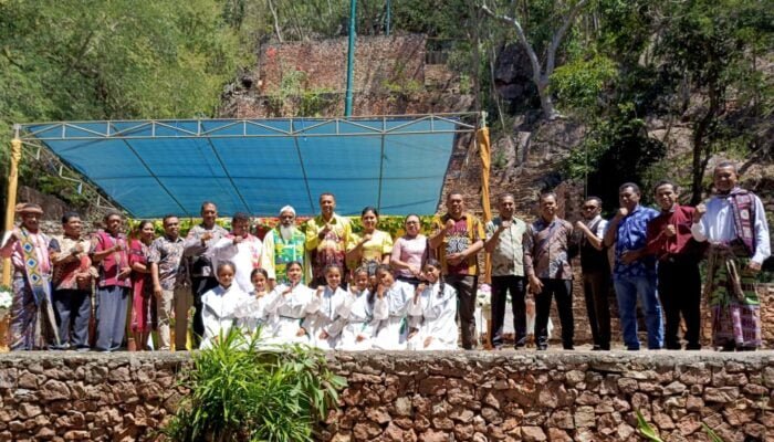 Perdana, Forkopimcam Insana Gelar Misa Kenegaraan di Gua Sta. Maria Siti Bitauni