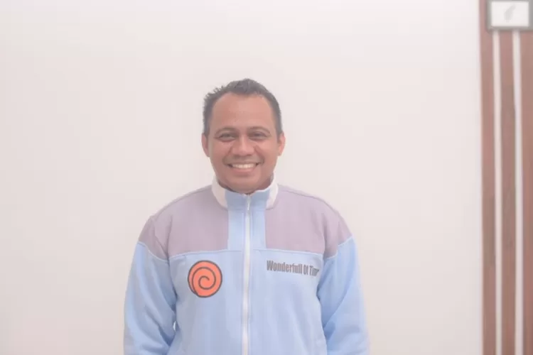 Ketua Panitia Roadrace Cross Border Wonderful Indonesia, Randi Valentino Neonbeni. (Gusty Amsikan/VN)